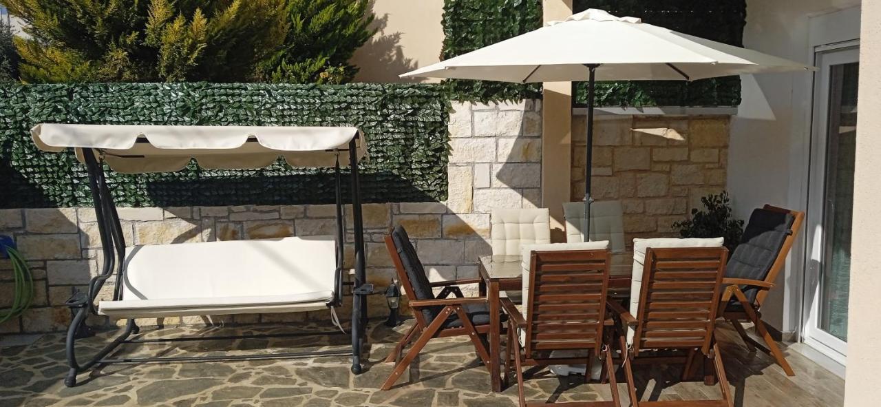 “Theeporto” Maisonette With Pool غوفي المظهر الخارجي الصورة