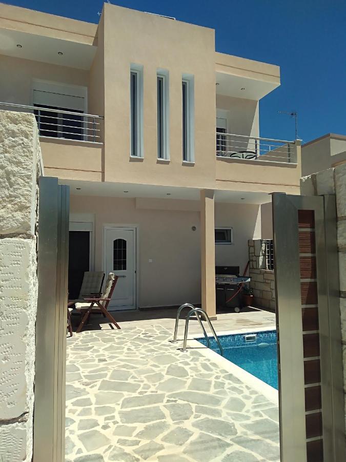“Theeporto” Maisonette With Pool غوفي المظهر الخارجي الصورة